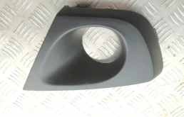 Накладка ПТФ RENAULT DUSTER 2010-2015 261A23831R, передняя правая