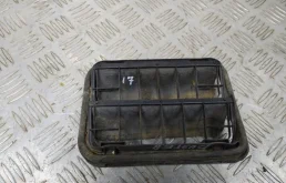 Решетка вентиляционная RENAULT DUSTER 2009-2020 7700838358