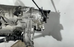 Раздаточная коробка 27107643758  3.0 Турбо дизель BMW