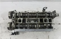 Головка блока цилиндров (ГБЦ) Ford Focus 3 (11-14)