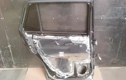 Дверь задняя левая для Subaru Legacy на фотографиях