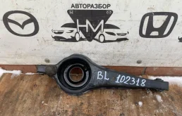 Рычаг задний нижний левый для Mazda 3 BL 2008-2013