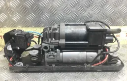 Компрессор пневмоподвески BMW 5-Series F10/F11/GT F07 (2009-2013) бензин 2.0 i Автомат Универсал
