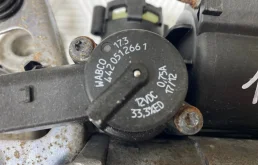 Компрессор пневмоподвески задний для Audi Q7 на фотографиях