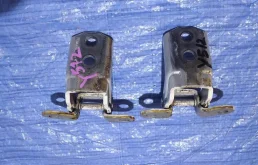 Б.у. петля двери INFINITI M37 Y51 INFINITI M37 Y51 VQ37VHR 2011