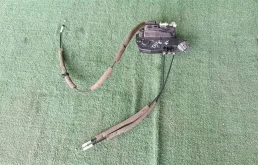 Б.у. замок двери NISSAN X-TRAIL T31 NISSAN X-TRAIL T31 MR20 2008