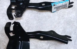 Б.у. петля капота (2шт) MAZDA MAZDA 3 BL MAZDA MAZDA 3 BL  2009-