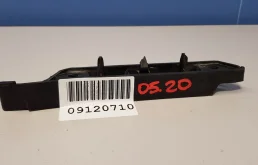 Кронштейн бампера переднего правый для Ford Focus 2.5 2008-2011