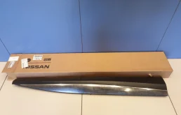 Молдинг двери правый передний для Nissan Murano Z52 2015-