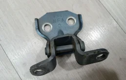 Петля двери передняя для Subaru Forester S12 2008-2012