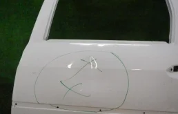 Дверь задняя левая для Renault Logan 2024 года на фотографиях