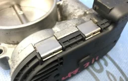 Дроссельная заслонка для Mercedes-Benz C class на фотографиях