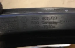 крепление переднего бампера левое Volkswagen Passat B6  2008