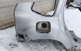 Крыло заднее правое Duster 2012>