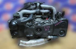 Двигатель без навесного для Subaru Legacy B4 2002 года на фотографиях