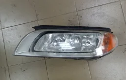 Фара галогеновая Volvo V70 2008 31214353, левая