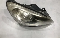 Фара ксеноновая Volvo S60 2011 31299993, передняя правая