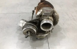 Турбина Volvo XC90 30650634 B5254T2