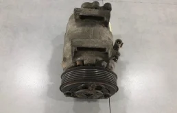 Компрессор кондиционера Volvo 30665339