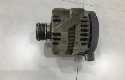 Генератор Volvo XC90 30667787 B5254T2