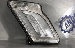 Габарит Volvo S60 2011 31278558 FS45 B6304T2, передний правый