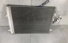 Радиатор кондиционера Volvo S60 2011 31332027