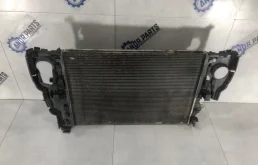 Радиатор охлаждения двигателя Volvo S60 2011 31338765