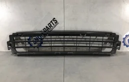 Решетка в бампер центральная Volvo S40 2010 30744911