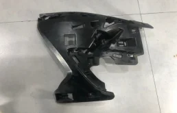 Кронштейн форсунки омывателя Volvo S60 2011 31323426, правый