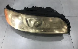 Фара ксеноновая Volvo S60 2008 31217046, правая