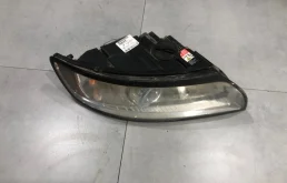 Фара ксеноновая Volvo S40 2011 31299594, правая