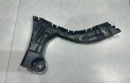 Направляющая (кронштейн) заднего бампера левая Volvo XC60 30764697, левая