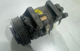 Компрессор кондиционера Volvo S60 2005 8708581 B5244S