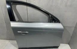 Дверь боковая Volvo XC60 32228963, передняя правая