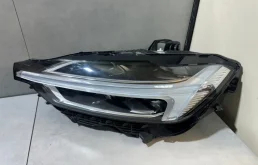 Фара ксеноновая Volvo XC60 2021 31656616, левая
