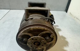 Компрессор кондиционера Volvo S60 8684287 B5244T3