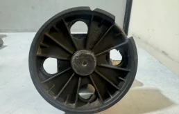Насос гидроусилителя руля Volvo XC90 30760531 D5244T4