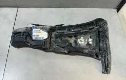 Кронштейн переднего бампера Volvo XC90 30698129, правый