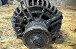 Генератор Volvo XC90 30667788 D5244T4