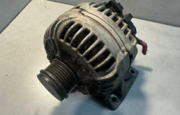 Генератор Volvo S60 30658085 B5244S