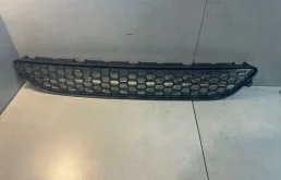 Решетка в бампер Volvo S60 30795021
