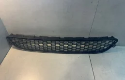 Решетка в бампер Volvo S60 30795021