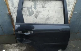 Дверь SsangYong Rexton 2009 Y250