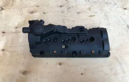 Клапанная крышка volkswagen audi 3.0 tdi cduc