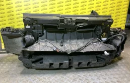 Кассета радиаторов Volkswagen Touareg II (2010-2018) 2013 7P6805594 ВНЕДОРОЖНИК 3.0 D CJMA