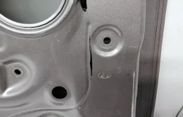 Дверь задняя (сдвижная) левая для Hyundai Solaris 2022 года на фотографиях