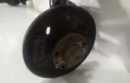 Задняя балка для Skoda Rapid 2016 года на фотографиях