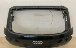 Дверь багажника для Audi Q7 2008 года на фотографиях