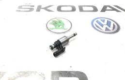 Топливная форсунка Skoda Octavia 2015 04E906036Q A7 (5E) 1.2 CYVB