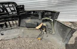 Бампер для Audi A6 1997 года на фотографиях